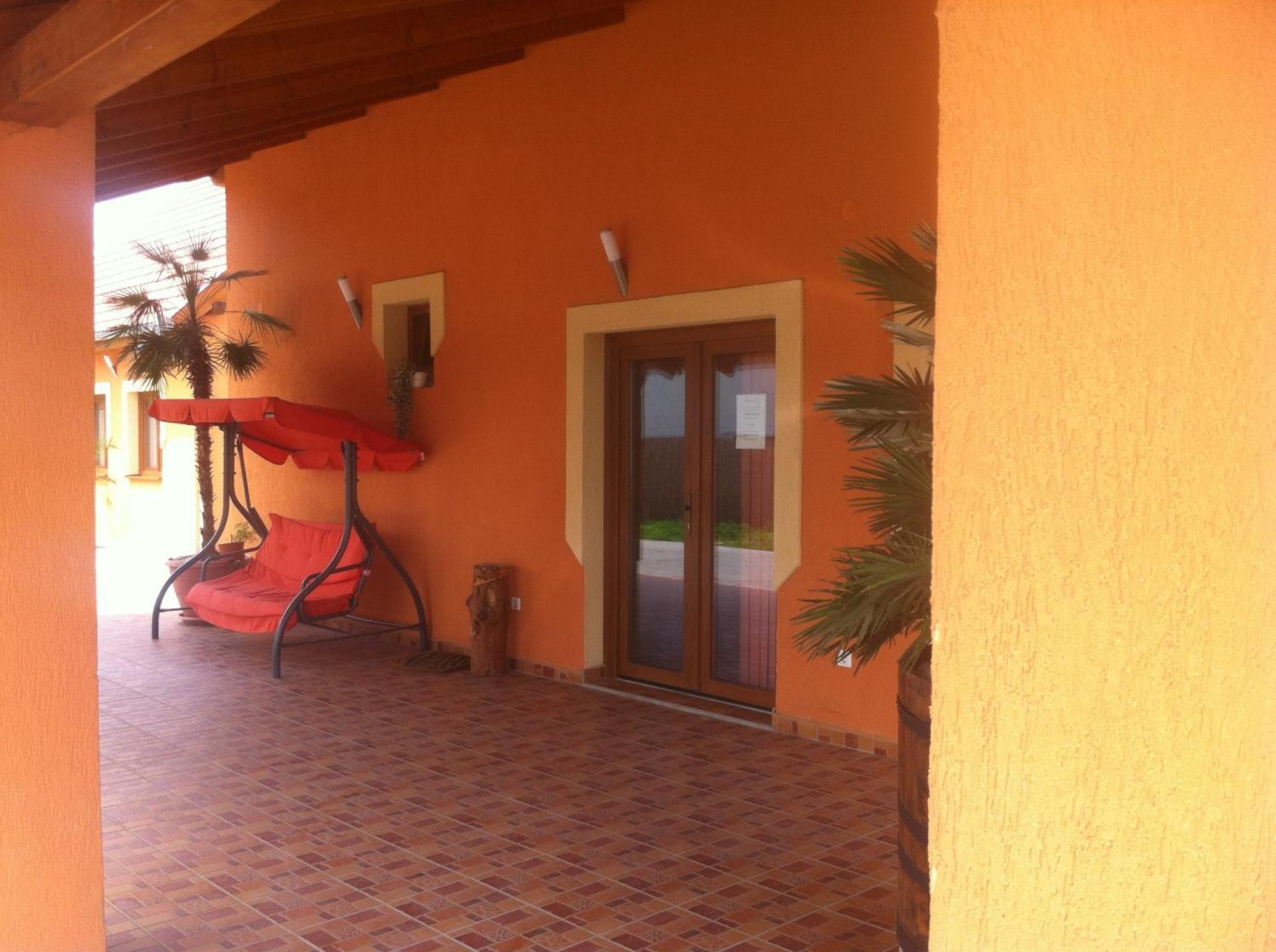 Bibic Vendeghazak Hotel Nagybajom Exterior photo